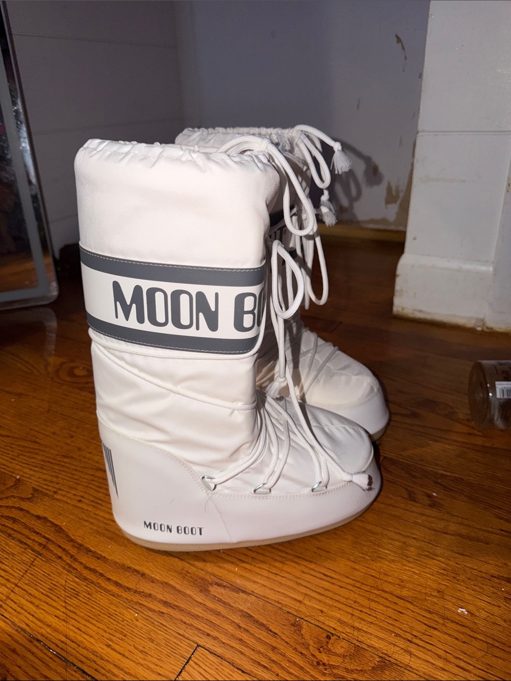 Moon Boot White Lace-Up Snow Boots with Gray Logo Band